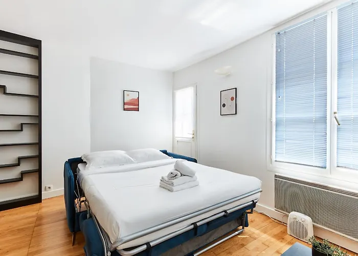 דירה Bnbnova - Latin Quarter - 1br With Balcony *